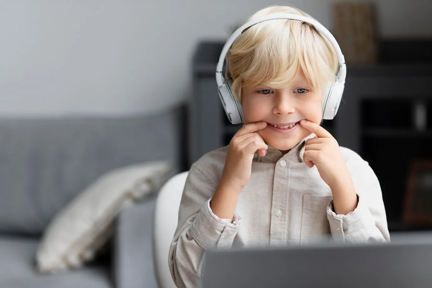 Speech Apraxia and Autism